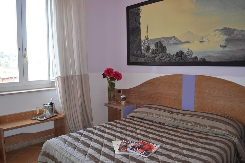 San Leucio Resort كازيرتا الغرفة الصورة